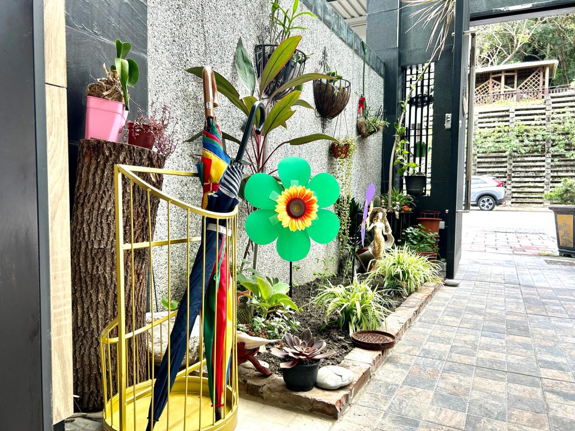 Qing Man Homestay 花蓮市 エクステリア 写真
