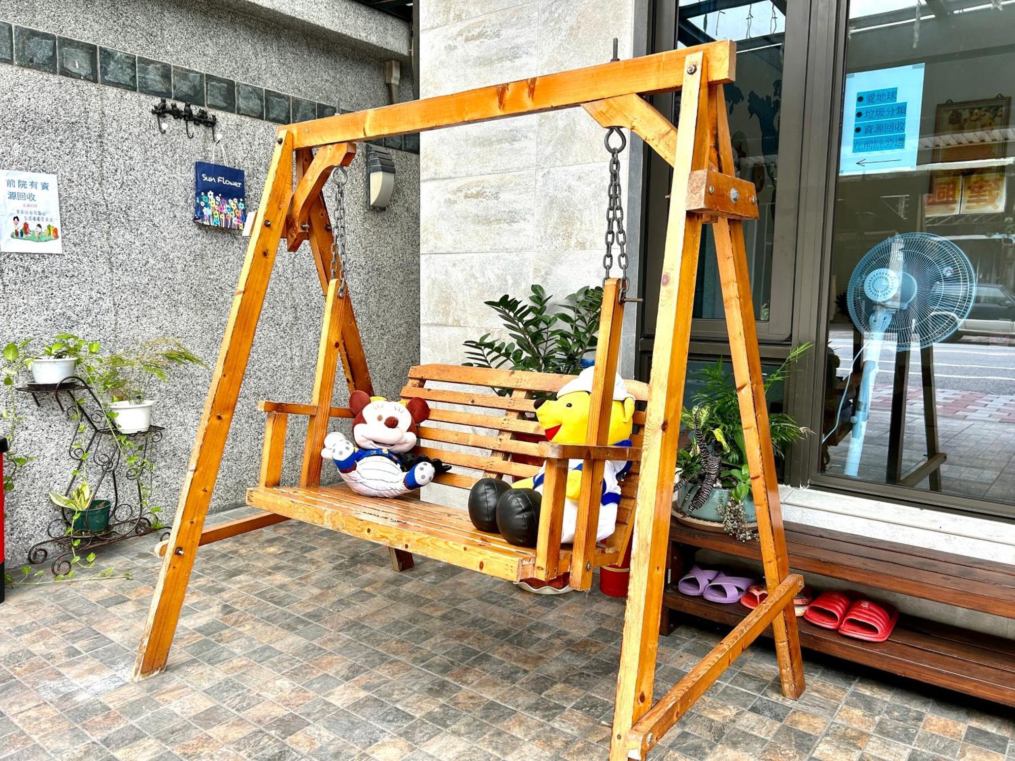 Qing Man Homestay 花蓮市 エクステリア 写真